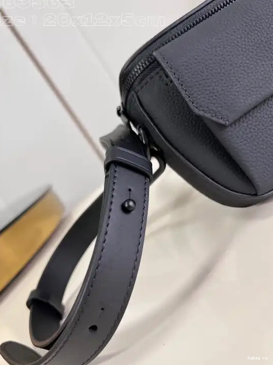 Pilot LOUIS Wallet-20*12*5.5CM Wearable VUITTON 0706